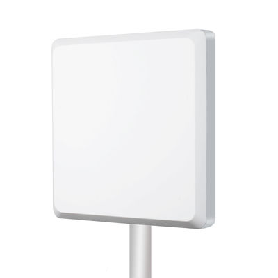 2400-2500MHz 18dBi verticaal gepolariseerde directionele platte paneelantenne